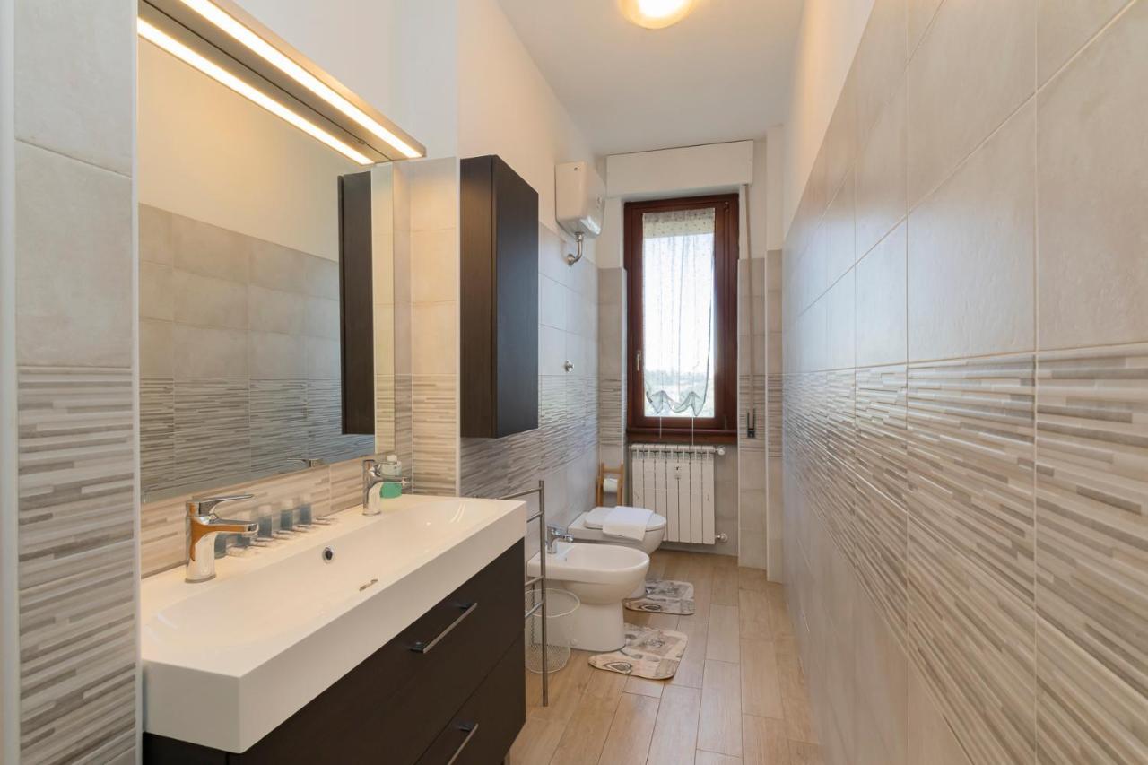 Big Apartment - Alcuino 7 Милан Экстерьер фото